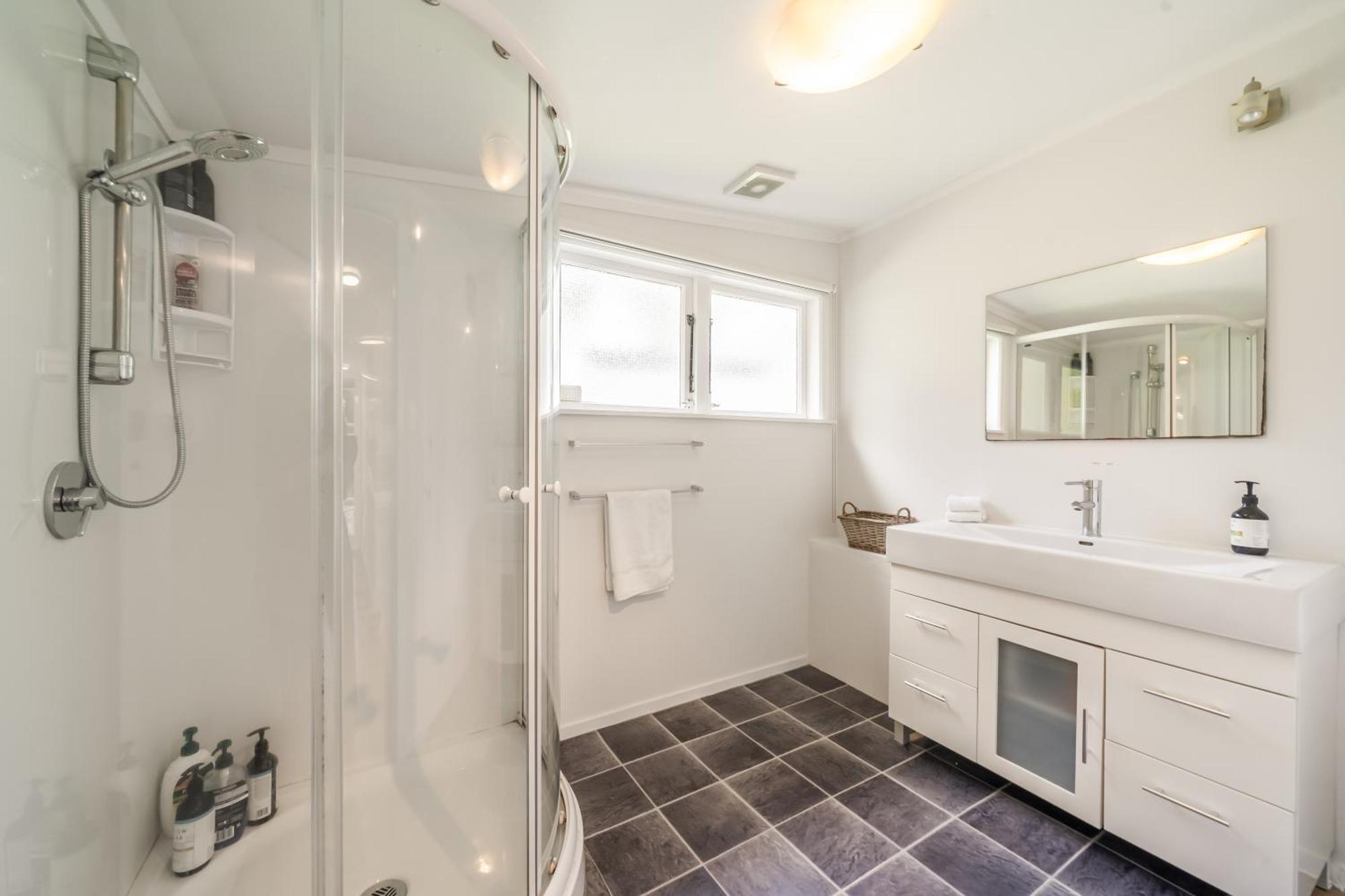 Pinehaven Cottage Upper Hutt Exterior foto