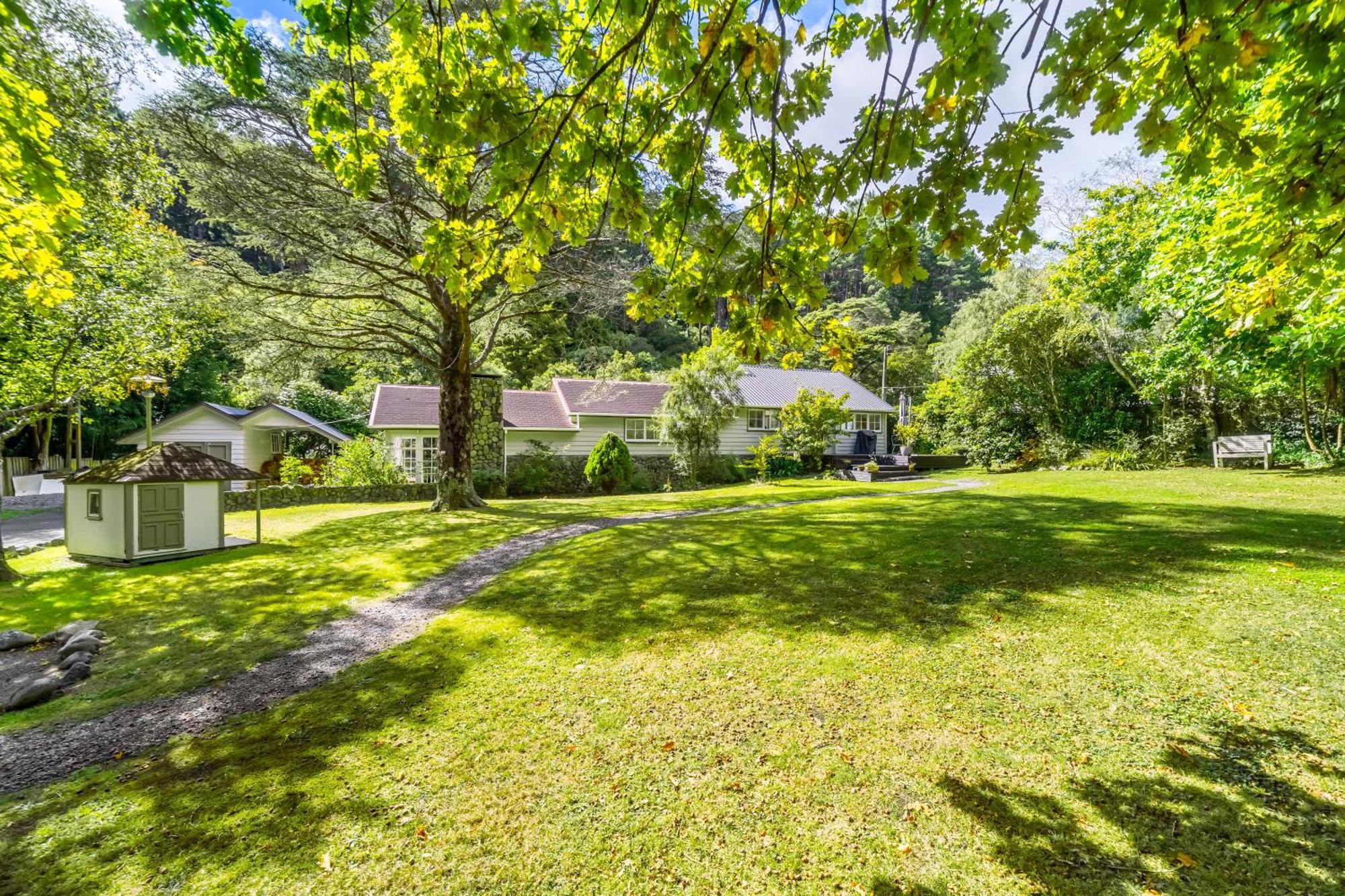 Pinehaven Cottage Upper Hutt Exterior foto
